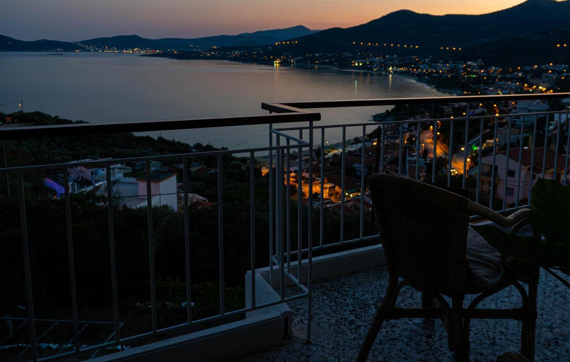 Mimoza'S Sea View Apartment PalaiónTsiflíkion المظهر الخارجي الصورة