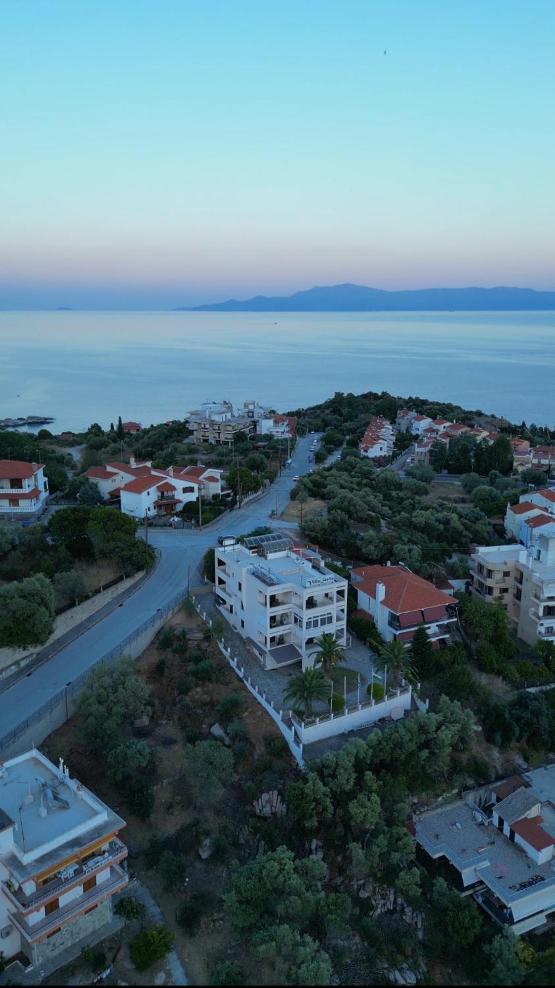 Mimoza'S Sea View Apartment PalaiónTsiflíkion المظهر الخارجي الصورة
